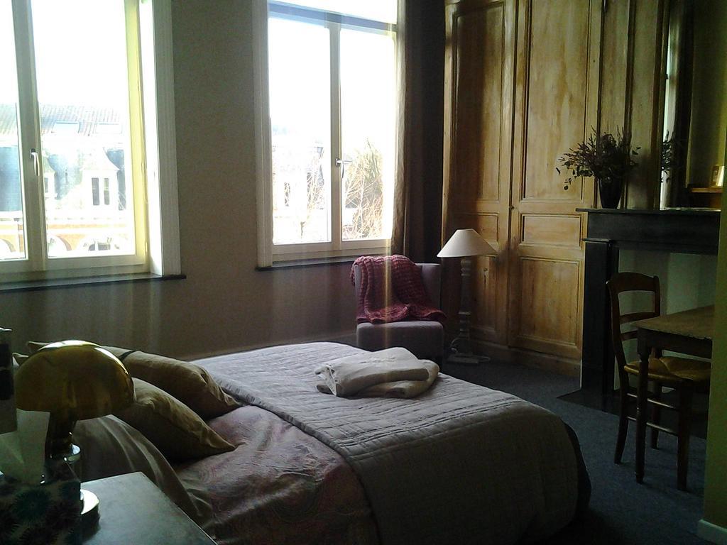 La-Lilloise Bed and Breakfast Lila Habitación foto